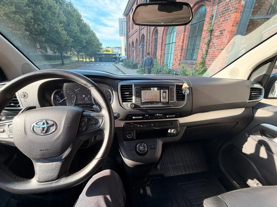 Toyota Proace Verso