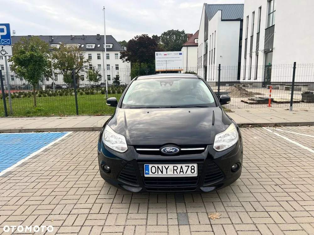 Ford Focus 2013 photo 2