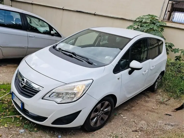 Opel Meriva 2013 photo 4