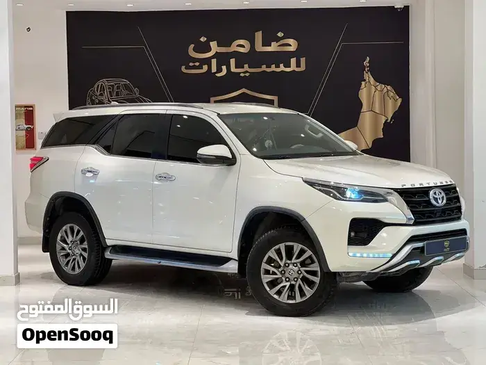Toyota Fortuner 2021 photo 2