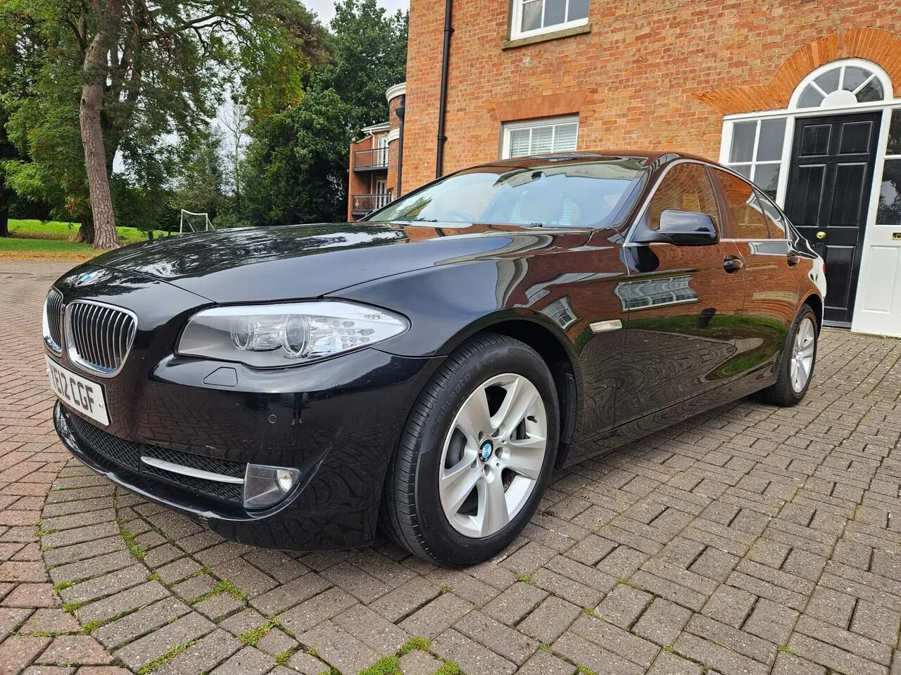 BMW 5 Series 2012 photo 4