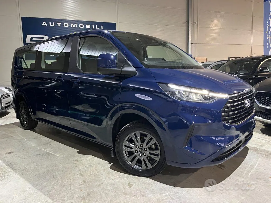 Ford Tourneo Custom 2024 photo 2