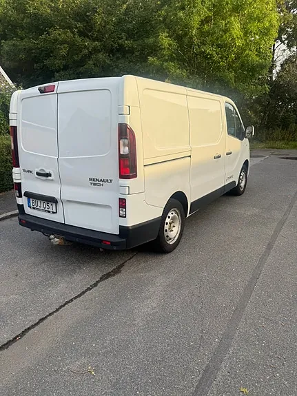 Renault Trafic 2018 photo 3