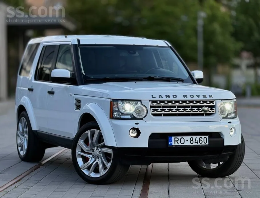 Land Rover Discovery 2011 photo 3
