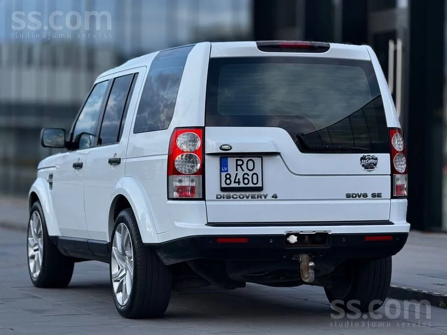 Land Rover Discovery 2011 photo 4