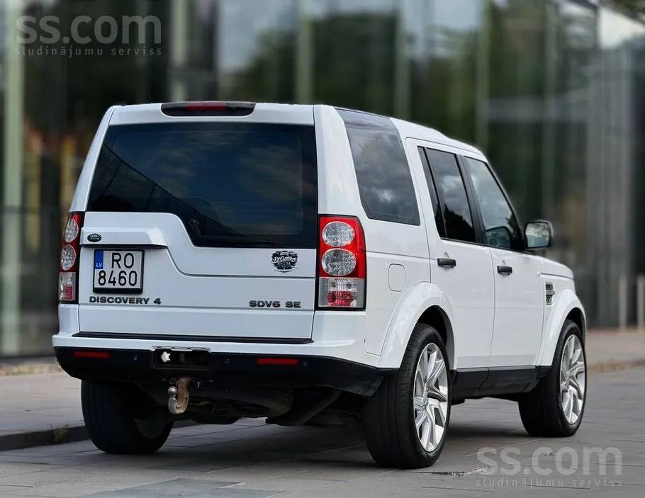 Land Rover Discovery 2011 photo 5