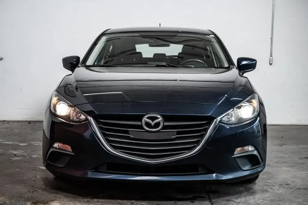 Mazda 3 2016 photo 3