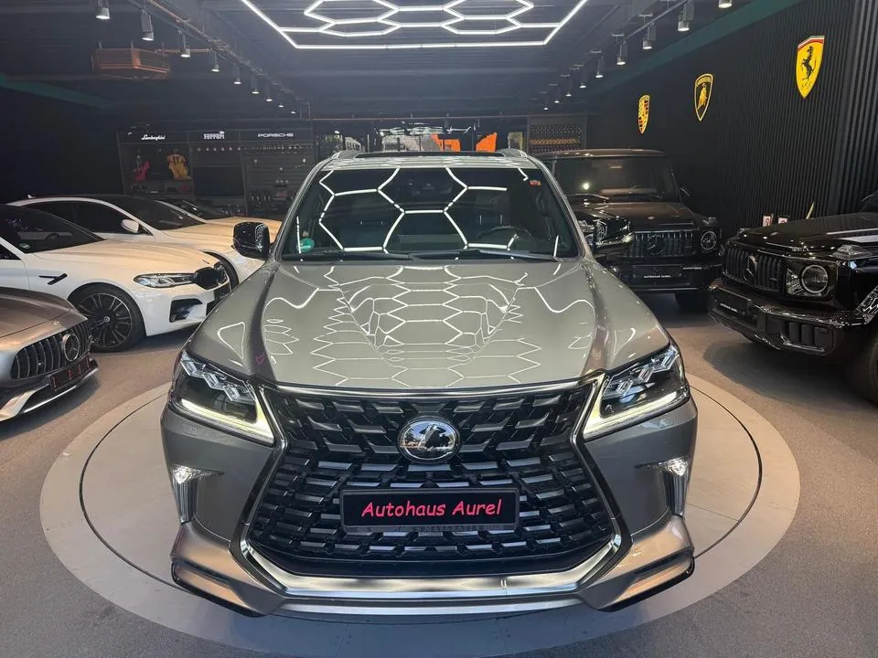 Lexus Lx