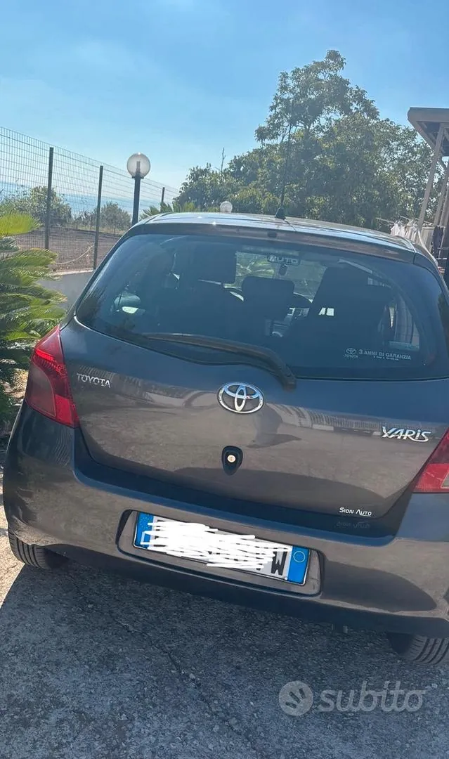 Toyota Yaris 2008 photo 2
