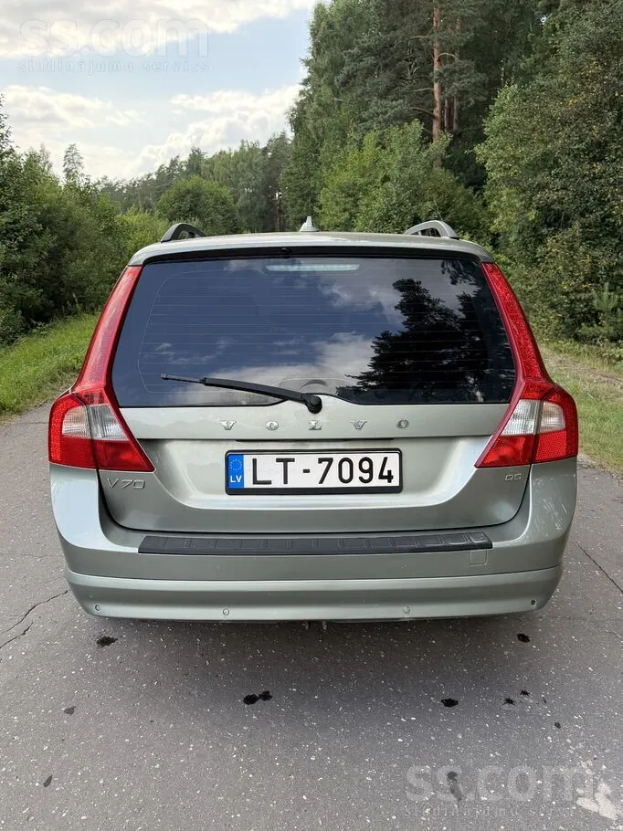Volvo V70 2007 photo 4