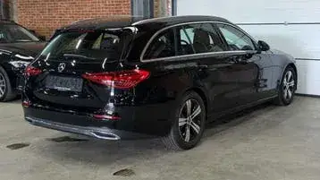 Mercedes-Benz C-Class 2025 photo 2