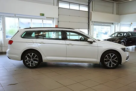 Volkswagen Passat 2020 photo 5