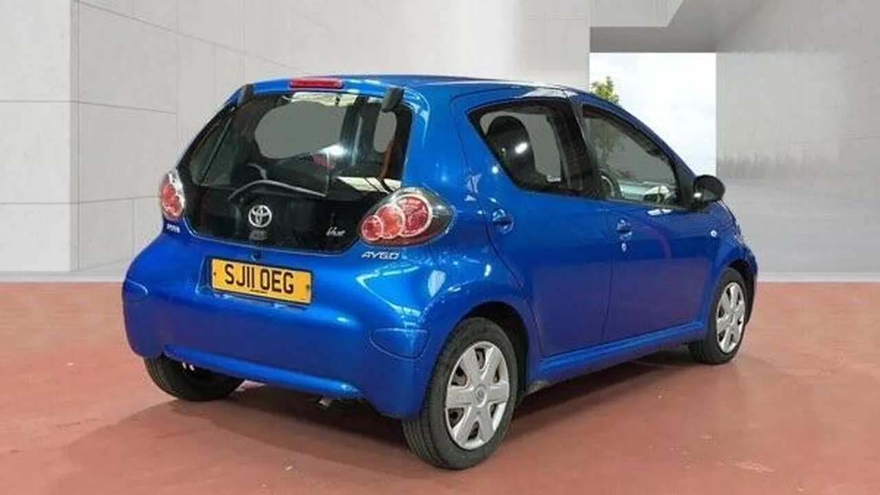 Toyota Aygo 2011 photo 4