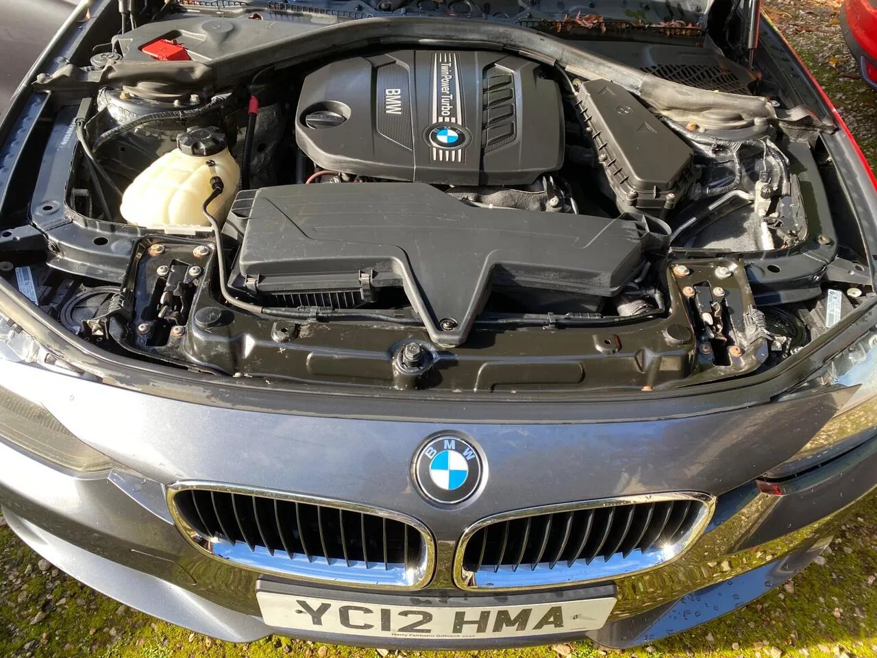 BMW 3 Series 2012 photo 3