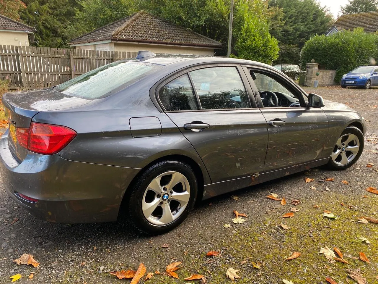 BMW 3 Series 2012 photo 5