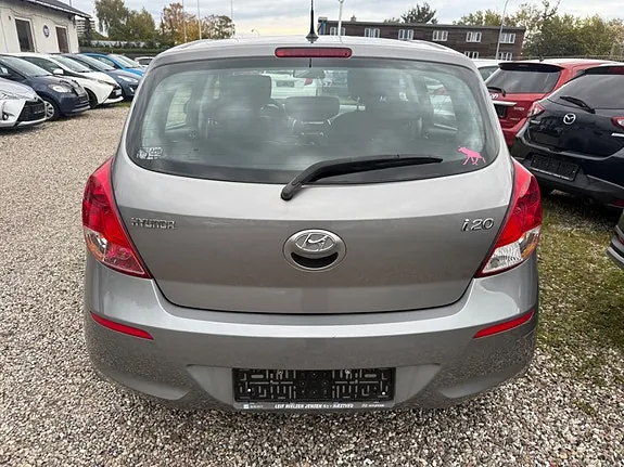 Hyundai I20 2013 photo 5