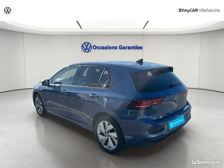 Volkswagen Golf 2024 photo 3