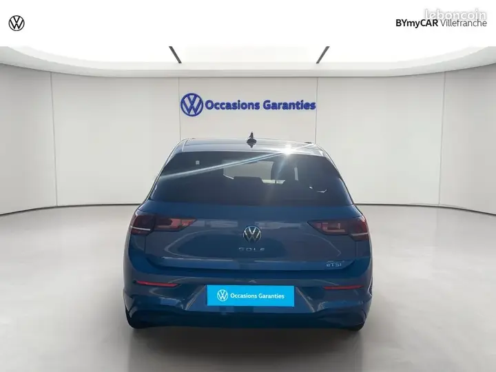 Volkswagen Golf 2024 photo 4