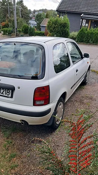 Nissan Micra 1996 photo 5