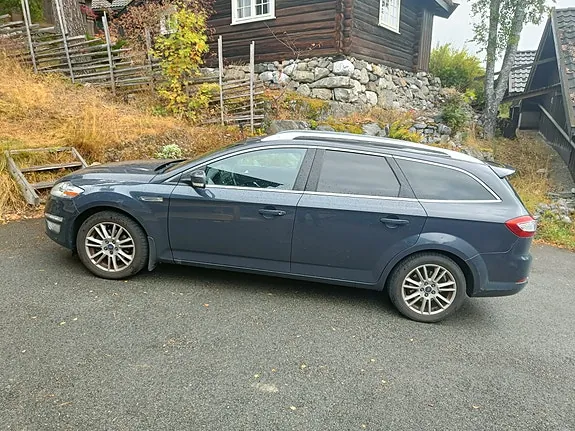 Ford Mondeo 2012 photo 4
