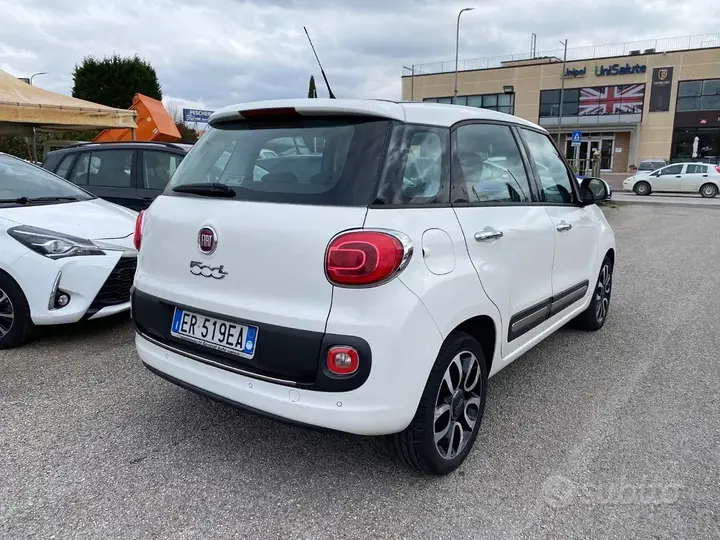 Fiat 500L 2013 photo 3