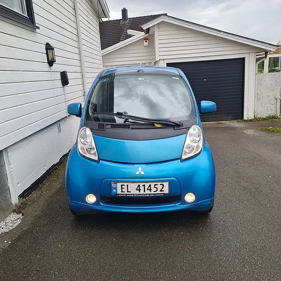 Mitsubishi I-Miev 2013 photo 2