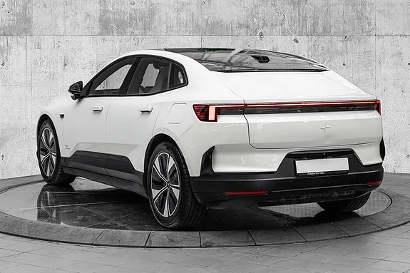 Polestar 4 2025 photo 5