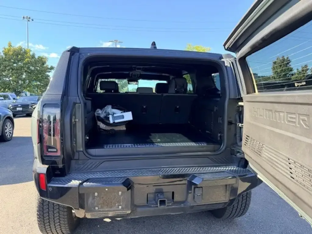 GMC Hummer Ev Suv 2024 photo 4