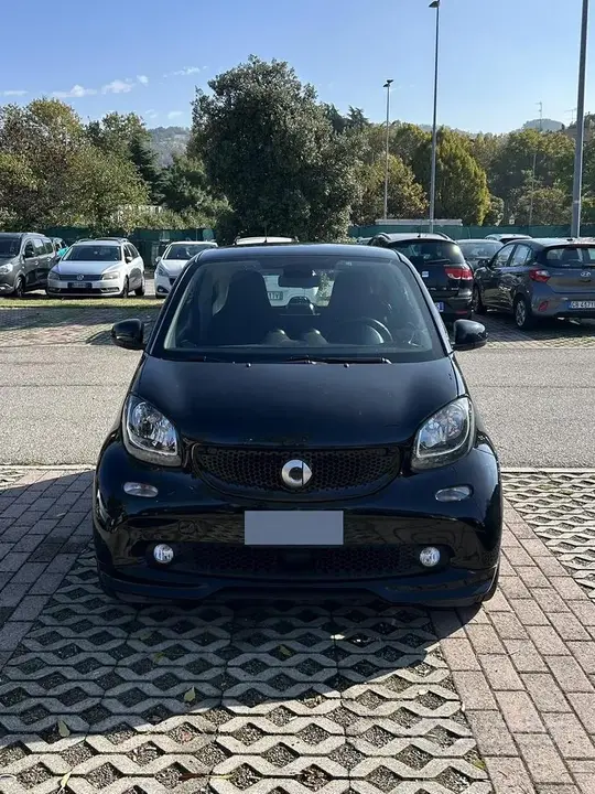 Smart Fortwo 2019 photo 2