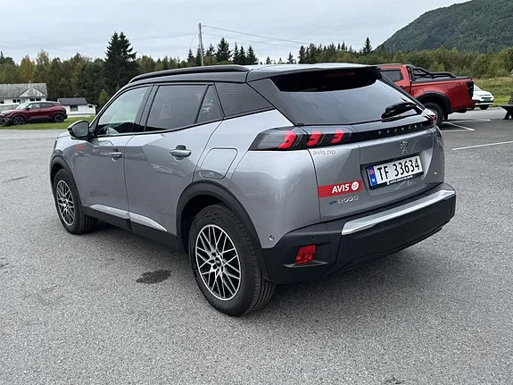 Peugeot 2008 2023 photo 3
