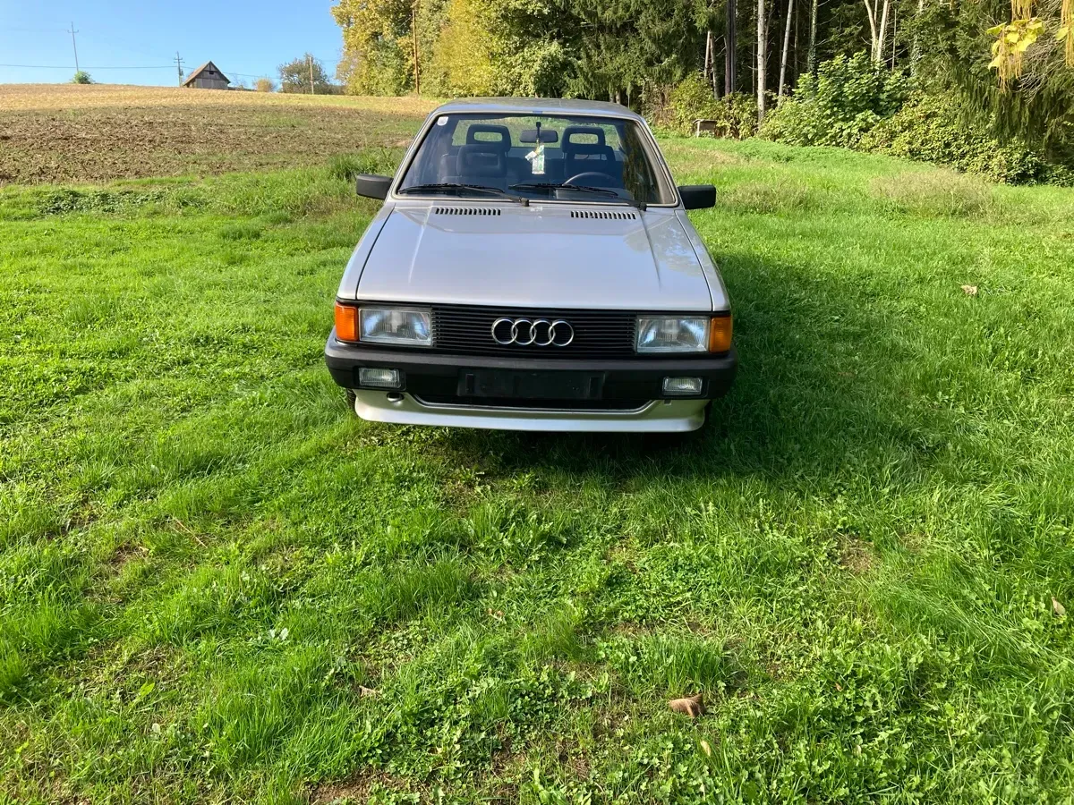 Audi 80