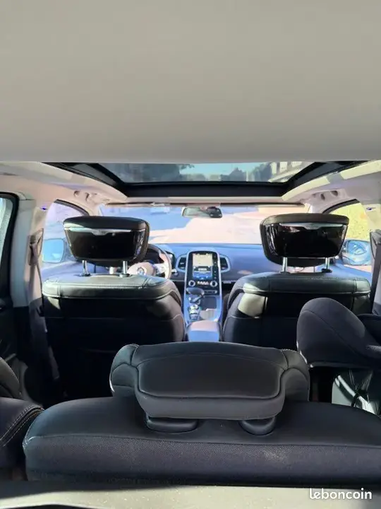 Renault Espace 2015 photo 3