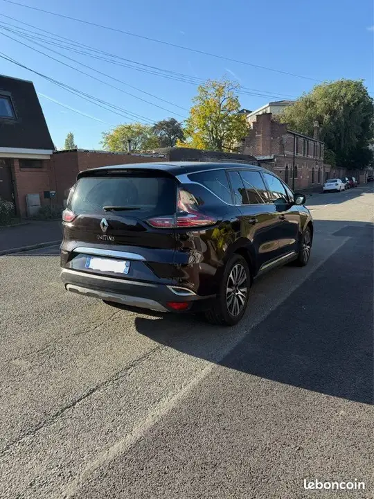 Renault Espace 2015 photo 2