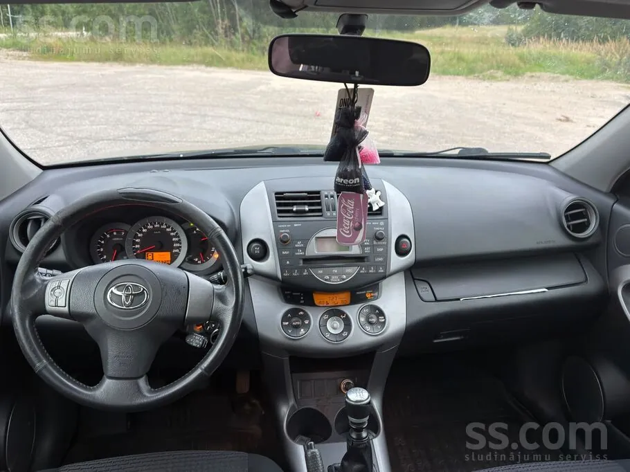 Toyota Rav4 2007 photo 5