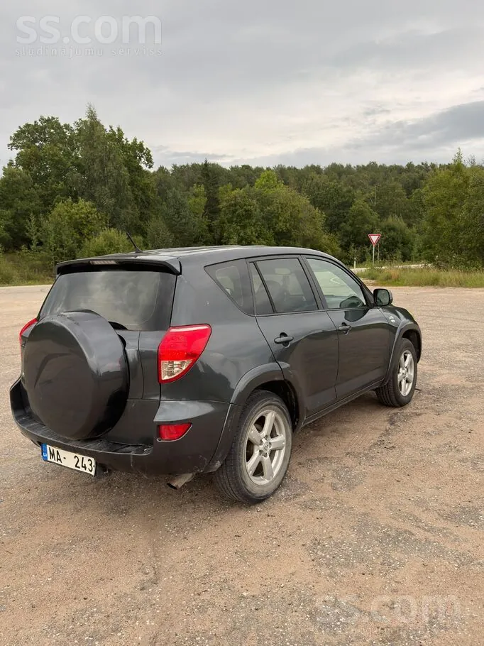 Toyota Rav4 2007 photo 2