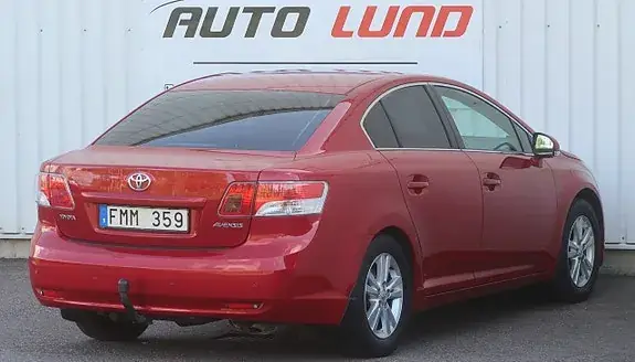 Toyota Avensis 2010 photo 3