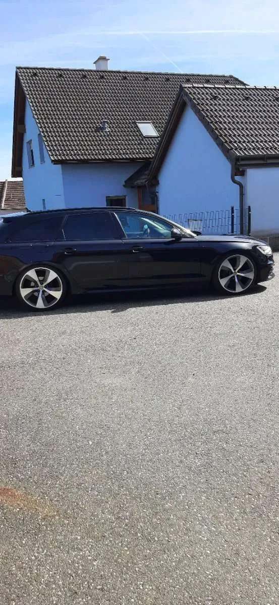 Audi A6 2014 photo 2