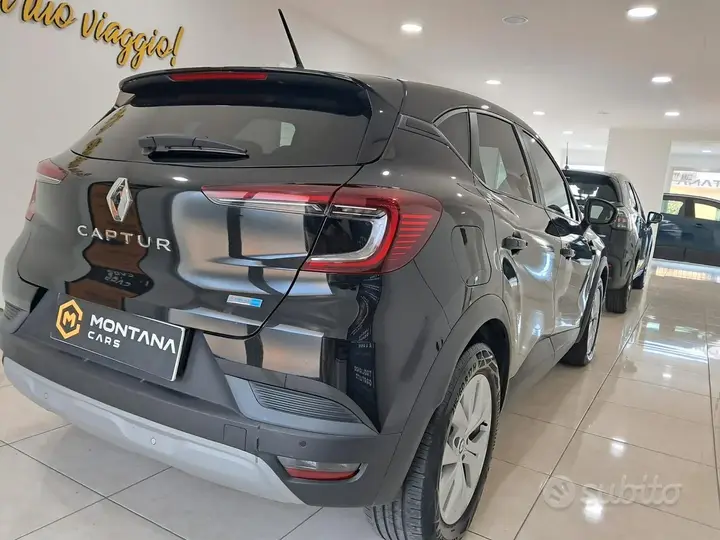 Renault Captur 2022 photo 4