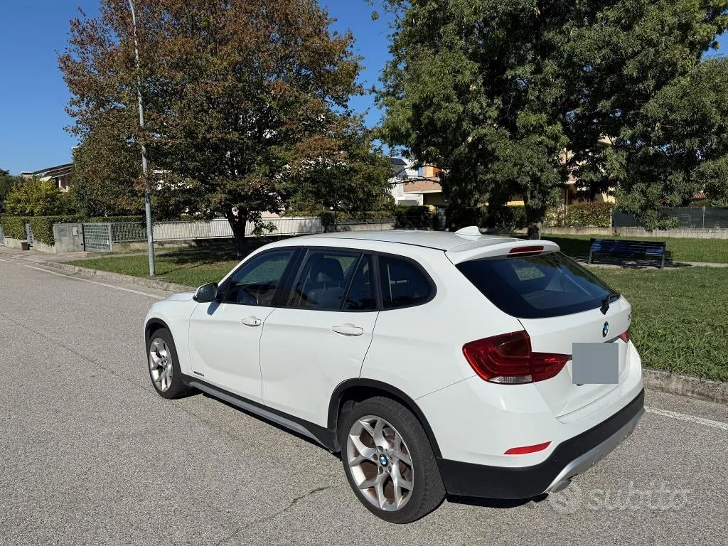 BMW X1 2014 photo 2