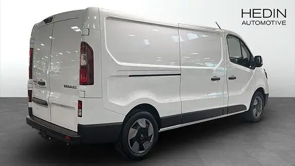 Renault Trafic 2027 photo 2