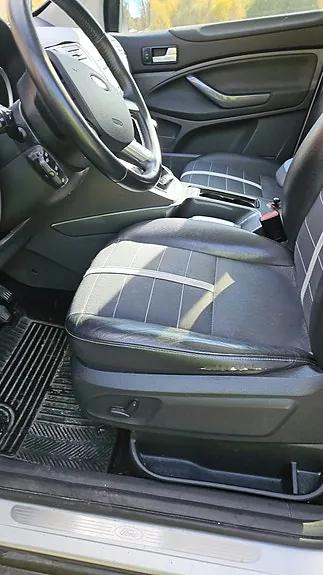 Ford Kuga 2009 photo 4