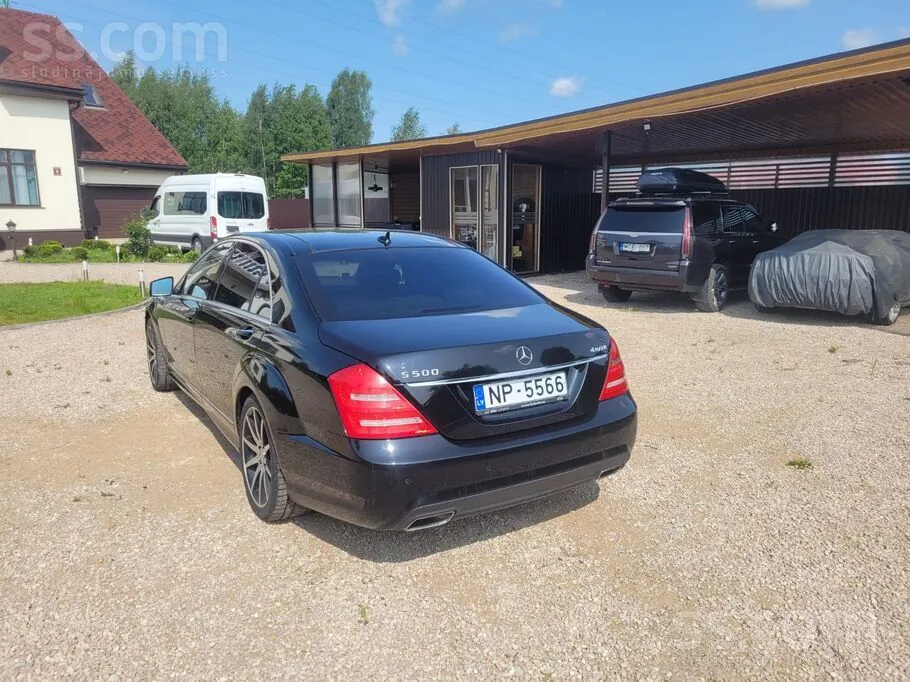 Mercedes-Benz S550 2010 photo 4