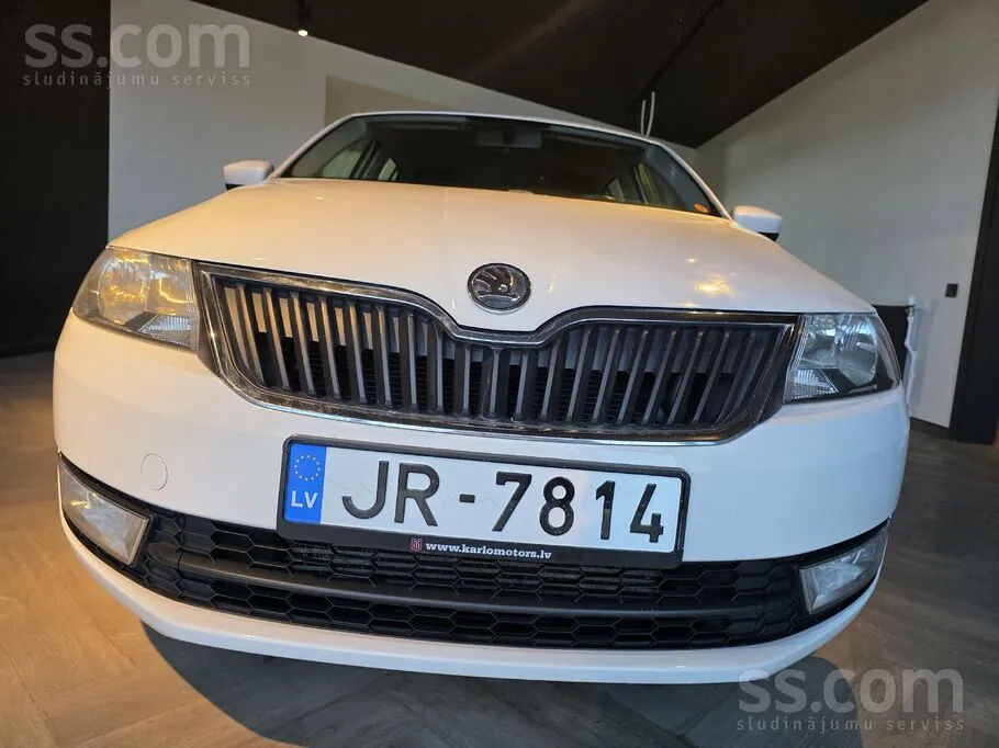 Skoda Rapid 2014 photo 2