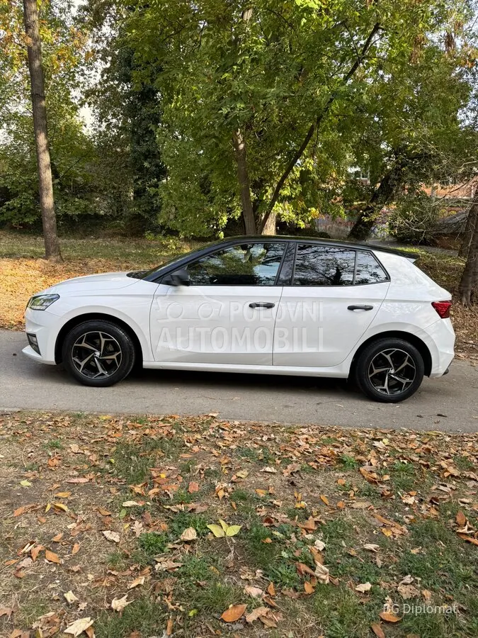 Skoda Fabia 2022 photo 3