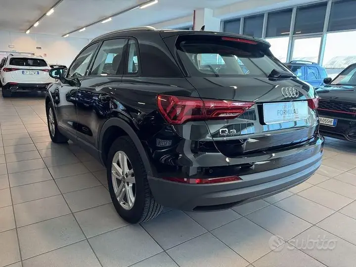 Audi Q3 2019 photo 4