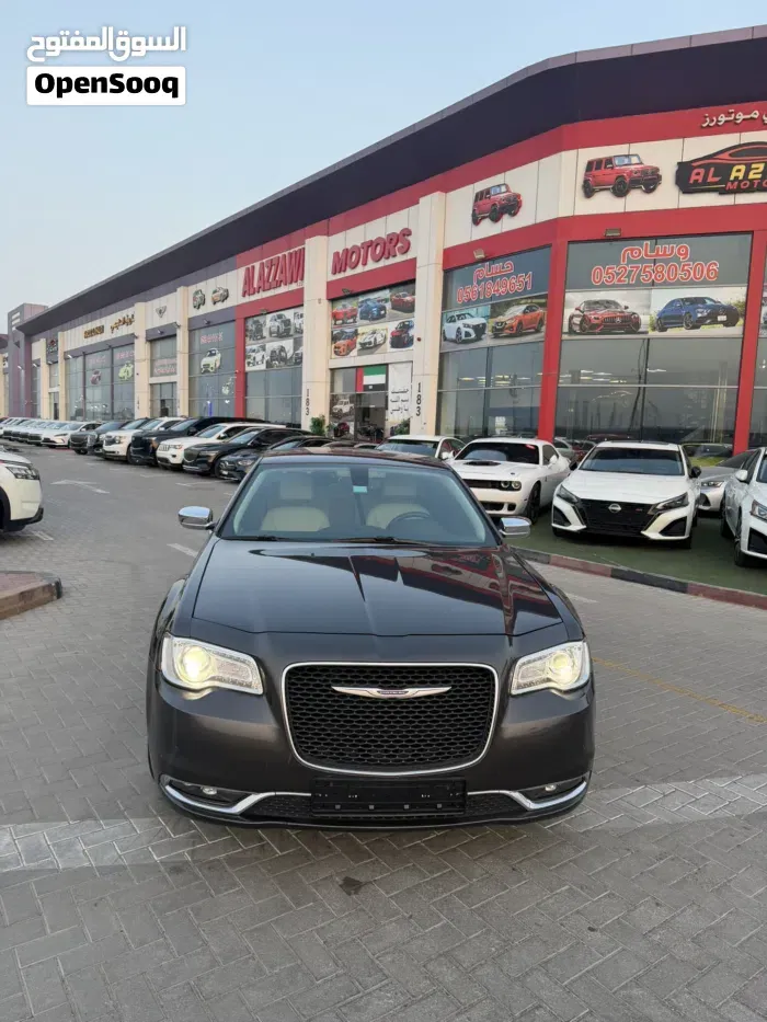 Chrysler 300 2019 photo 3