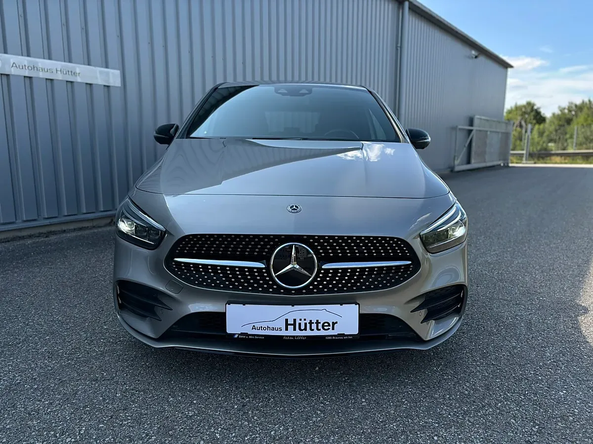 Mercedes-Benz B-Class 2019 photo 2