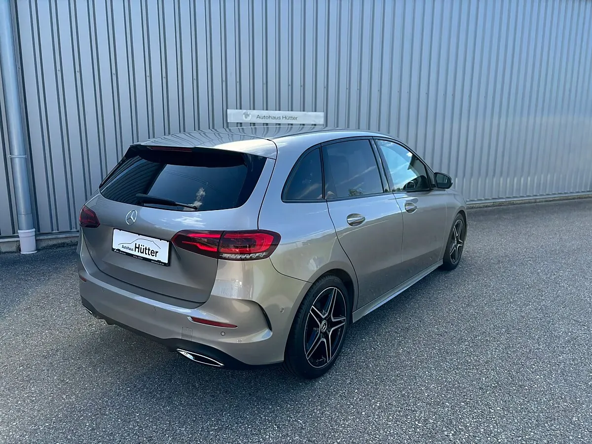 Mercedes-Benz B-Class 2019 photo 3