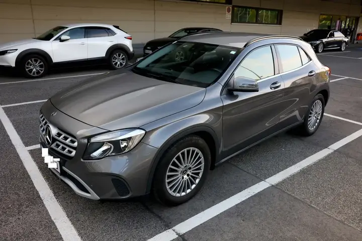 Mercedes-Benz Gla 2018 photo 3