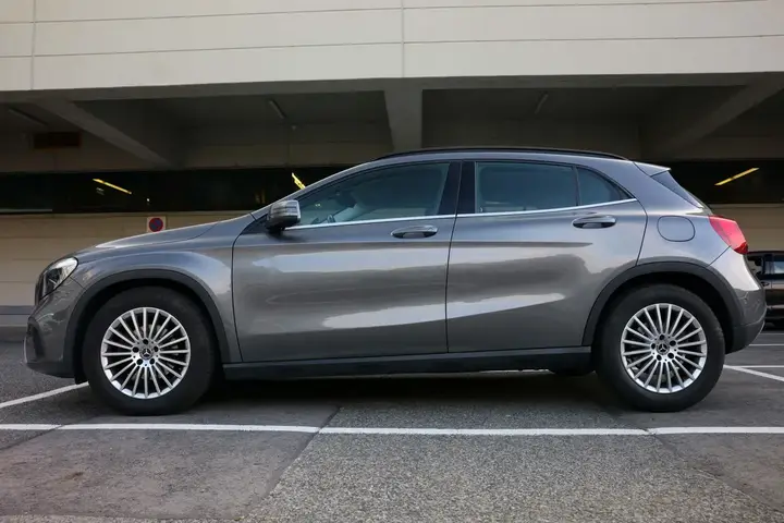 Mercedes-Benz Gla 2018 photo 2